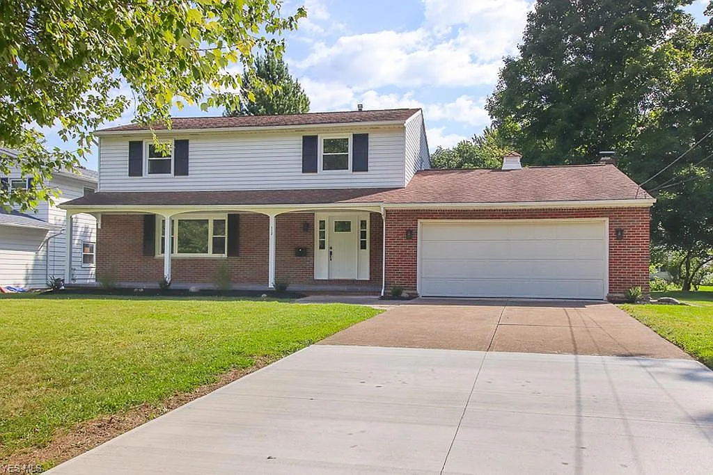 112 Briar Lake Ct photo 1