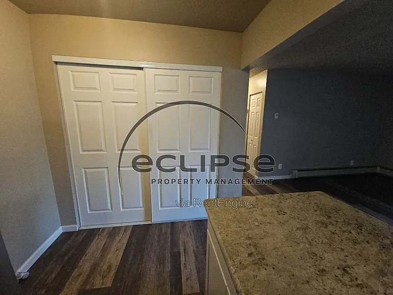 502 Bell Ct #C8 — Photo 8
