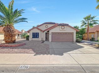 6719 W Sack Dr, Glendale, AZ 85308