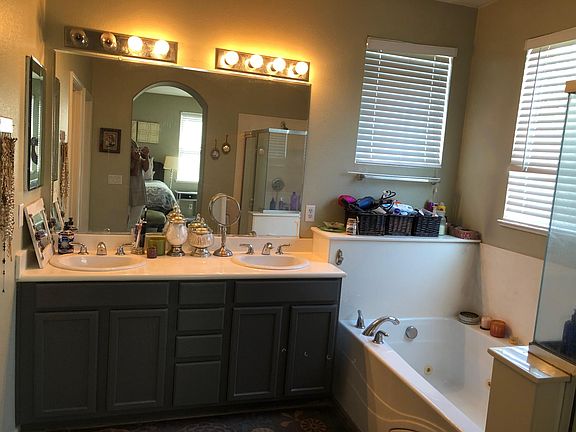 5th image of 5081 Orvieto Ct