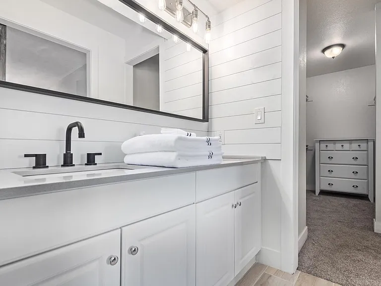 8625 E Belleview Pl — Photo 11