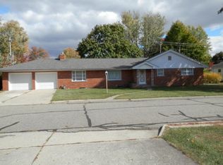 102 John D Ct, Sturgis, MI 49091