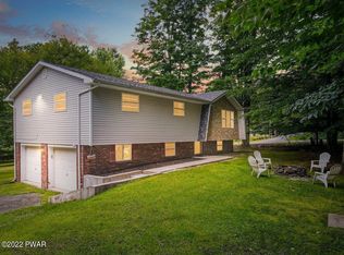 101 Cardinal Cir, Greentown, PA 18426