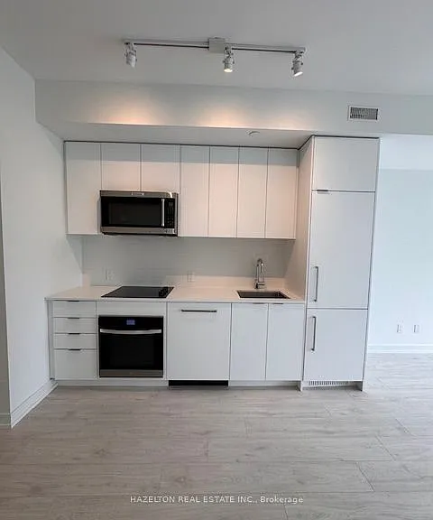 181 Sheppard Ave E #417 — Photo 2