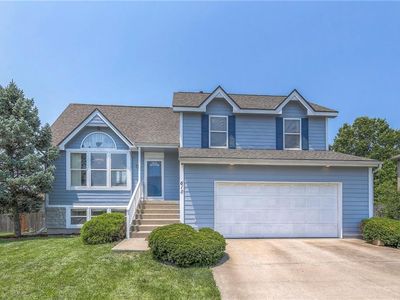 618 SE Joel Ave, Lees Summit, MO, 64063