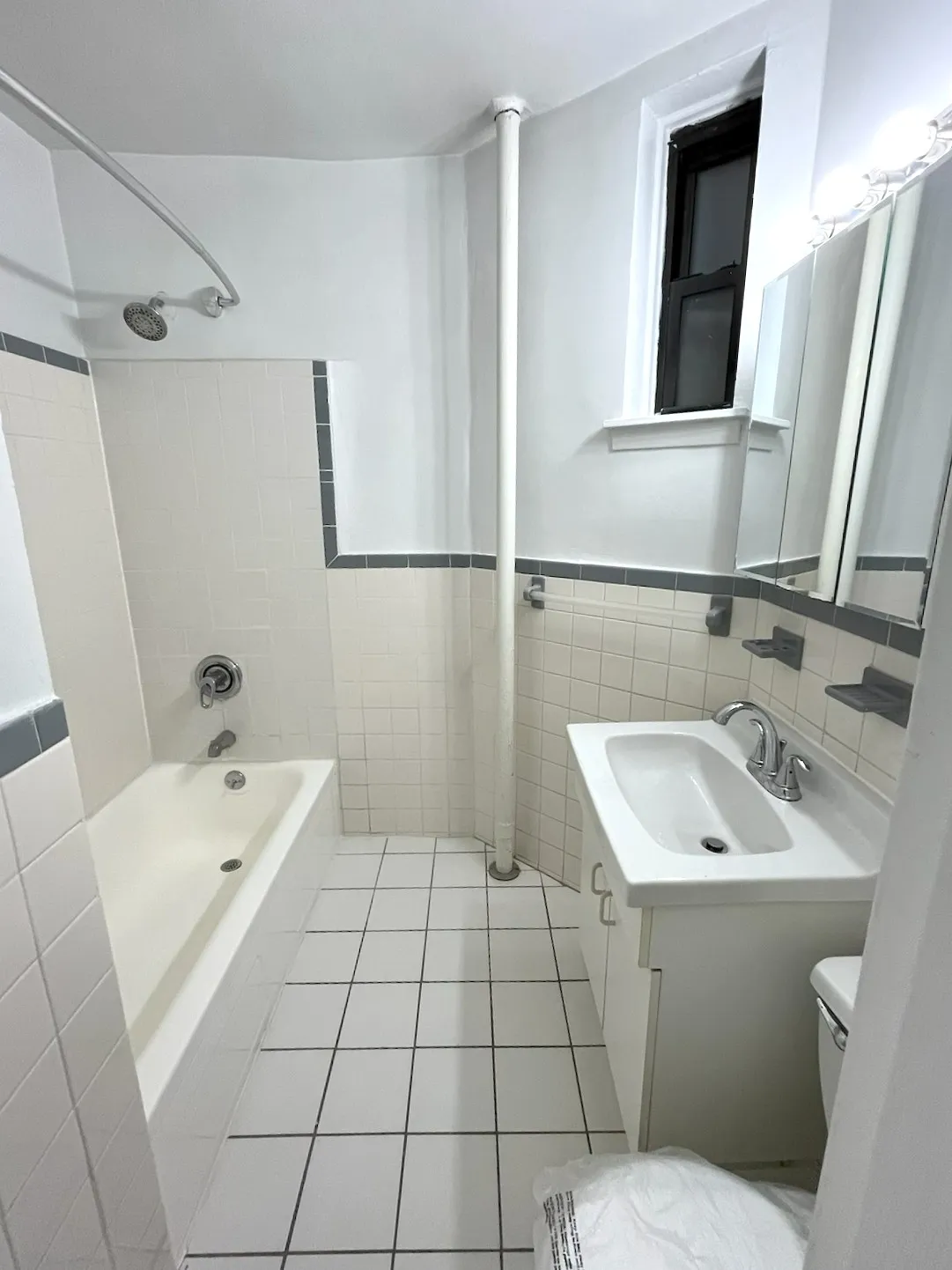 413 East 81st Street #3C in Yorkville, Manhattan | StreetEasy