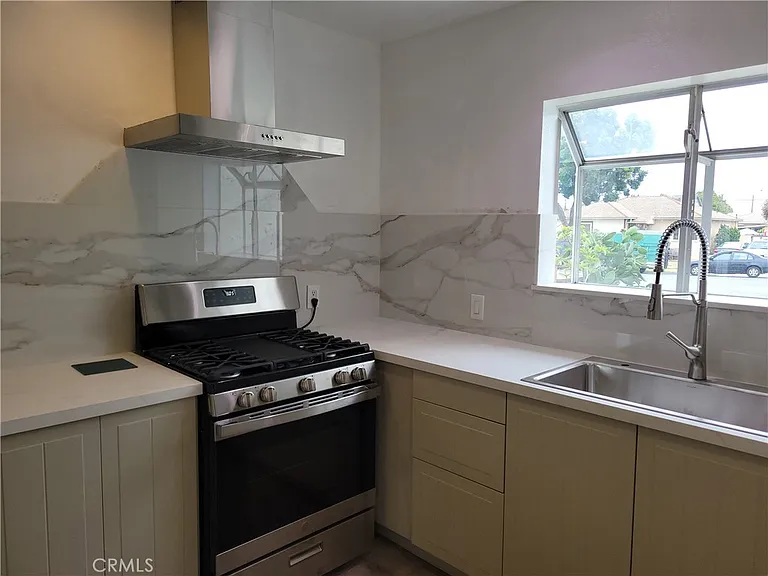 8001 Coral Bell Way — Photo 3