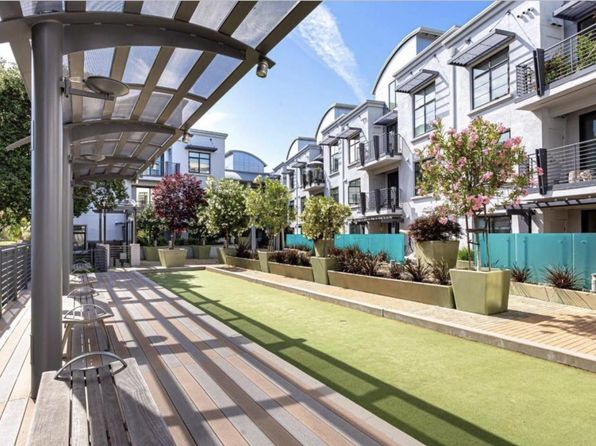 10745 N De Anza Blvd #211