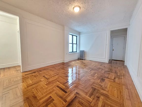 3rd image of 2376 Ryer Ave APT 1B