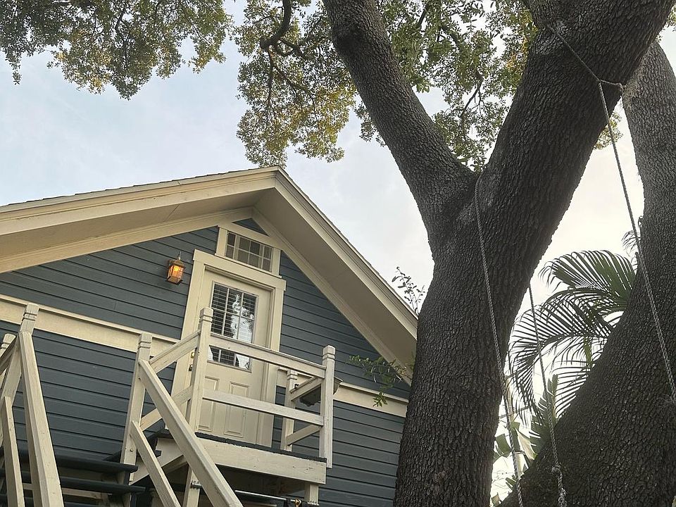 1st image of 1205 W De Leon St #C