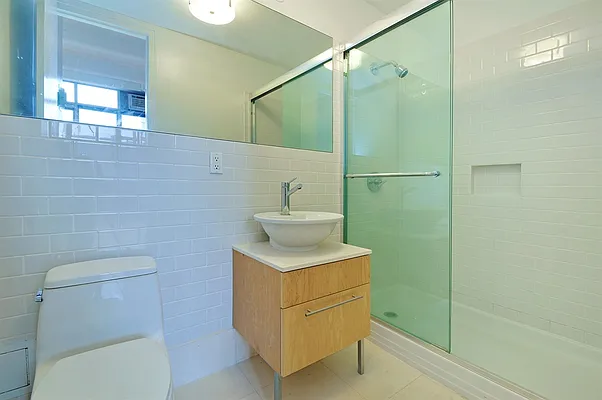Rented by Corcoran | media 23