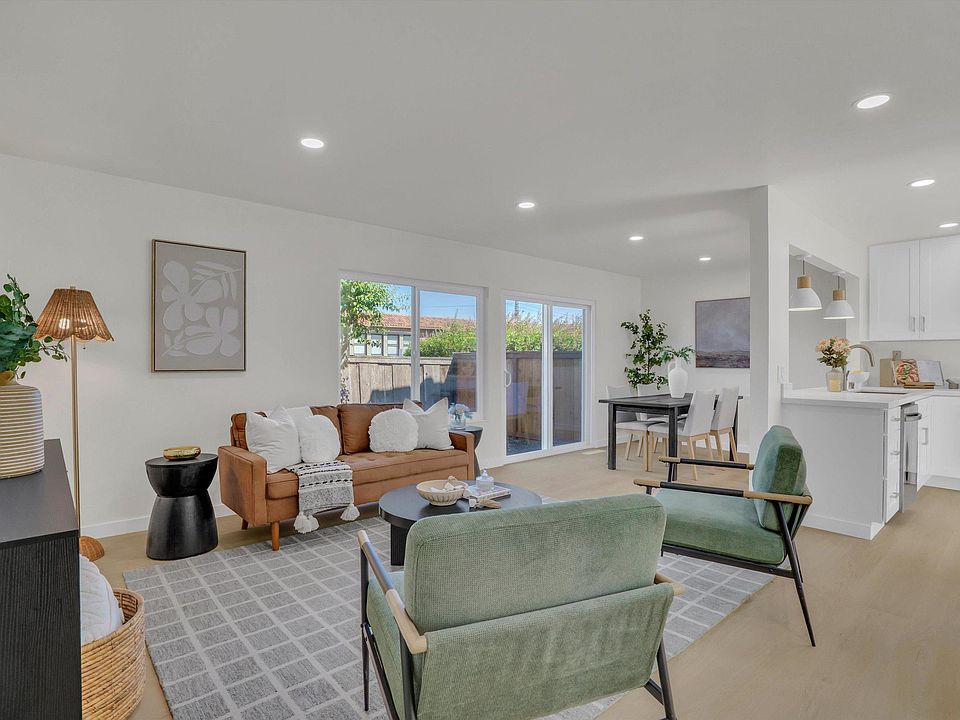 1st image of 129 Villa Dr