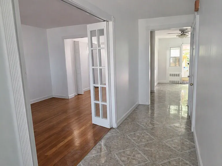 9504 23rd Ave — Photo 8