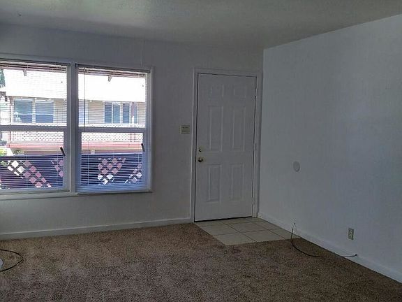 4th image of 1928 E Hunter Ave APT 4