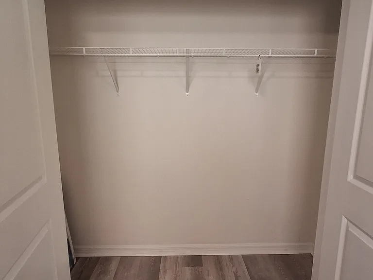 7891 Stonebrook Cir — Photo 16
