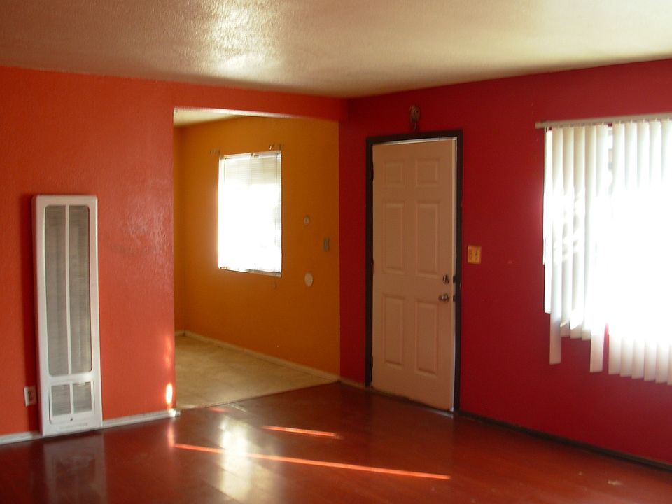 1st image of 414 S Melrose St APT 1