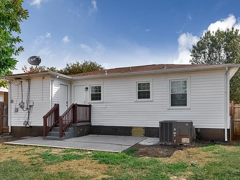3116 Hale Dr SW — Photo 20
