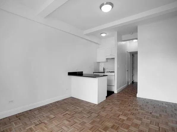 160 West 71st Street image 1 of 9