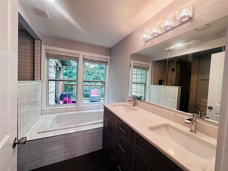 235 Moss Overlook Rd — Photo 45
