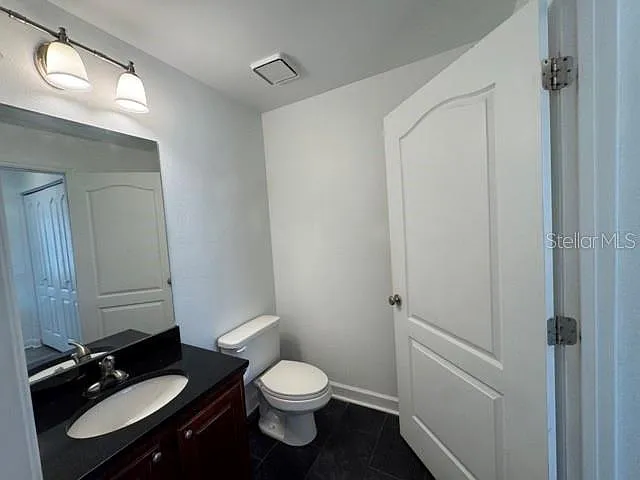 2031 Dixie Belle Dr #2031L — Photo 17
