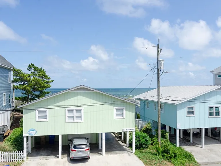 1004 Carolina Beach Ave S #B-4 — Photo 8