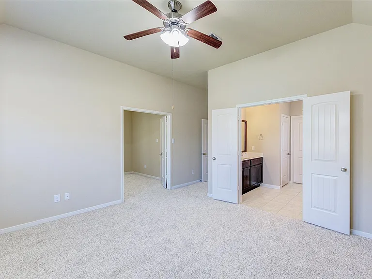 19306 Boulder Bay Ln — Photo 22