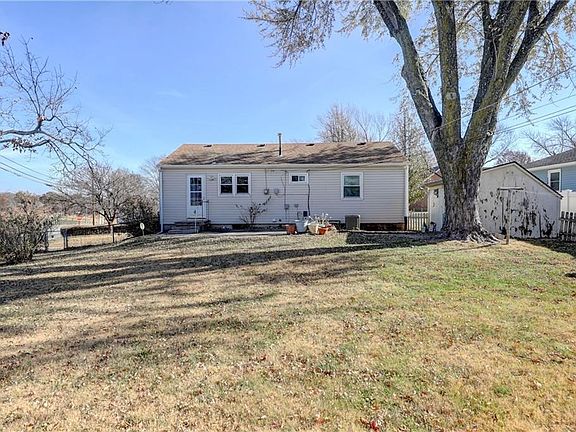 5th image of 2610 S 31st St