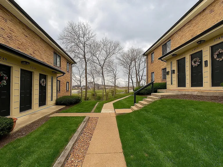 8742 Brentshire Walk — Photo 10