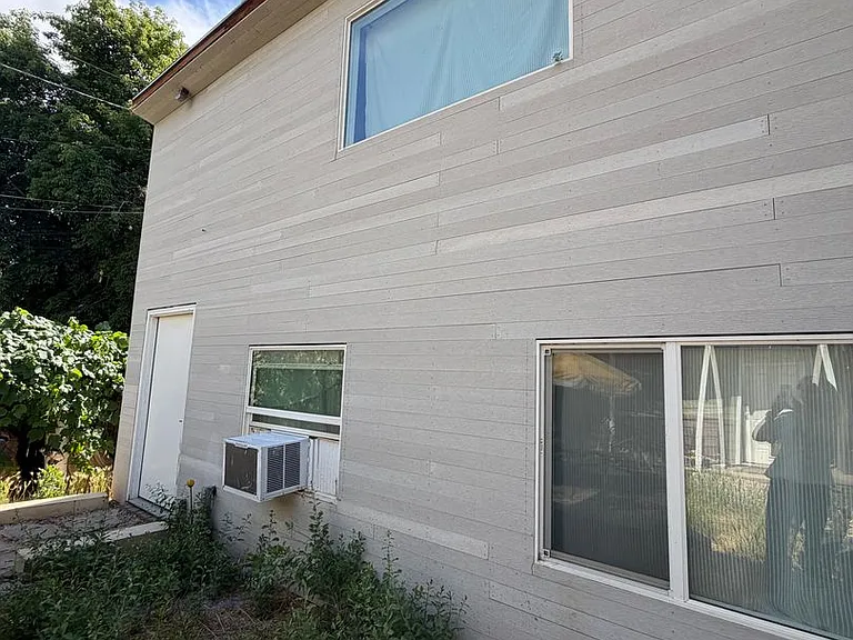 658 E Conway Ct — Photo 38