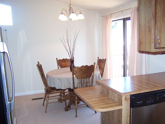 4th image of 65 Cuvaison Ln