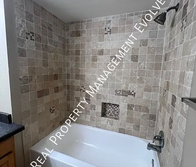 14203 N 19th Ave #1006 — Photo 13