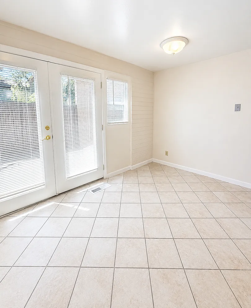 Berrum Park Apartments — Photo 3