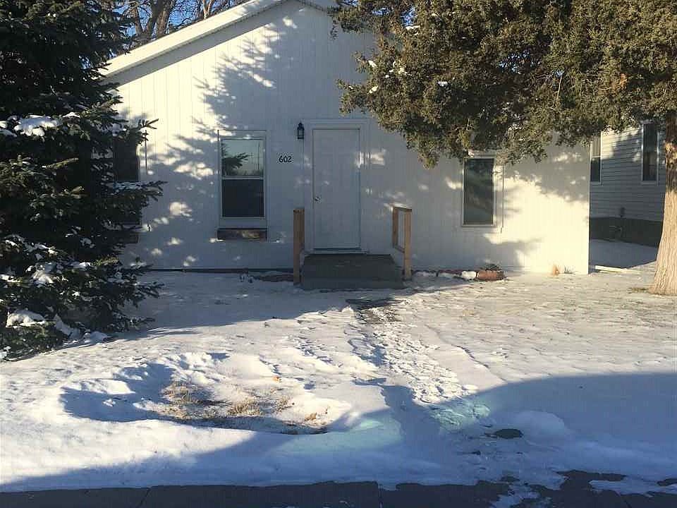 1st image of 602 S Silber Ave