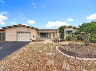 7541 Embassy Blvd, Hollywood, FL 33023