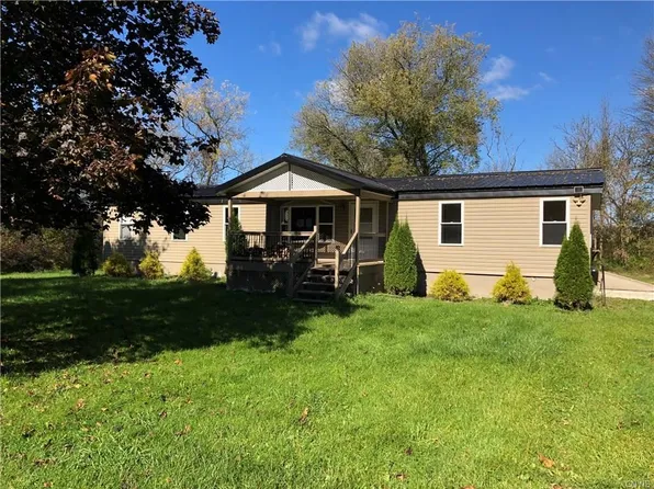 1538 State St, Canastota, NY 13032