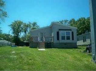 724 Webster St, Waterloo, IA 50703