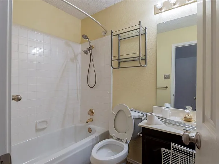 10701 Birmingham Dr — Photo 53