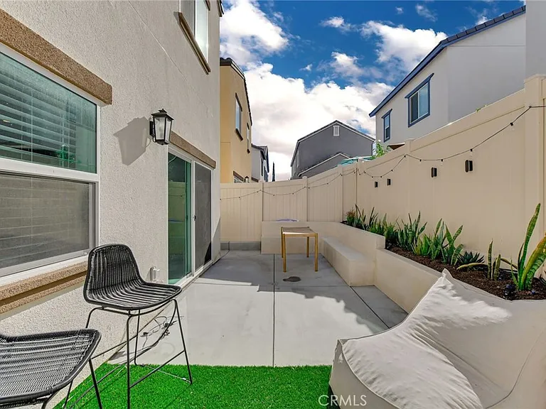 31969 Monet Pl — Photo 32