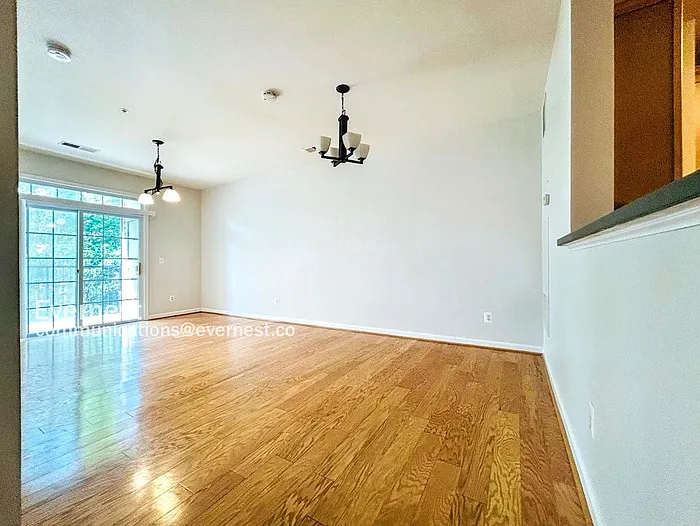 21197 McFadden Sq #203 — Photo 10
