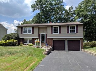 2220 Elm Trace St, Youngstown, OH