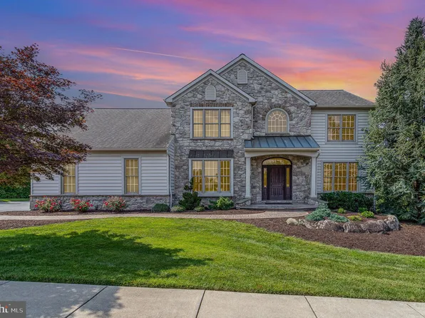 2510 Donlenik Dr, York, PA 17402