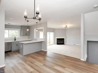 9871 Dockside Ter, Montgomery Village, MD 20886