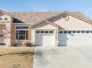 1530 Sequoia St, Dayton, NV 89403