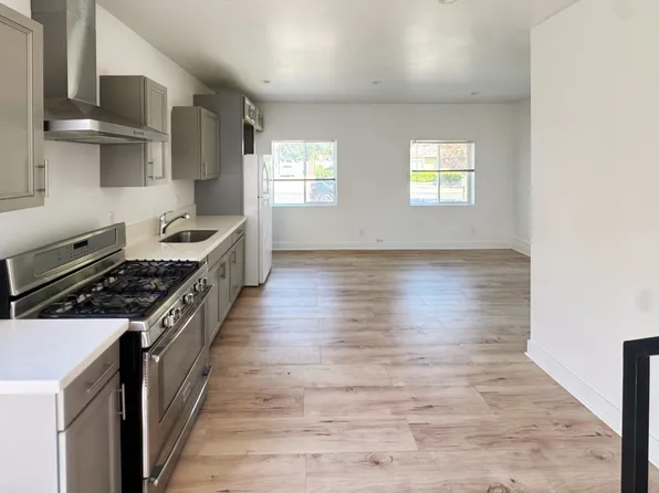 20760 Bassett St, Winnetka, CA 91306