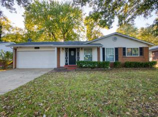 2470 Woodsage Dr, Florissant, MO