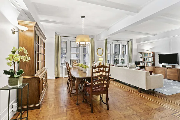 Sold by Compass | media 22