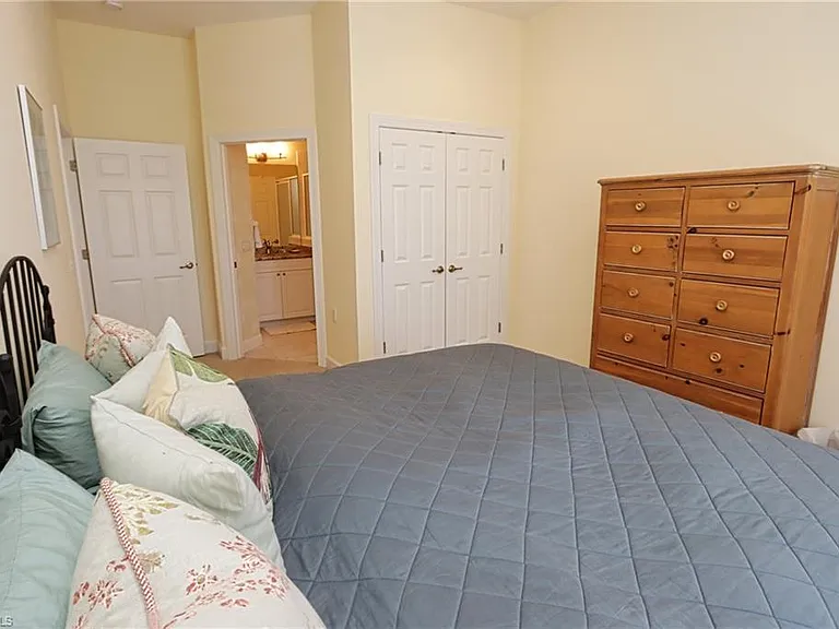9616 Cypress Hammock Cir #201 — Photo 28