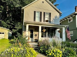 16 Leverett St, Fredonia, NY