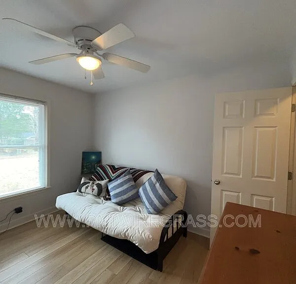 202 Pondella Dr — Photo 29