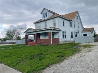1003 Jefferson Ave, Charleston, IL